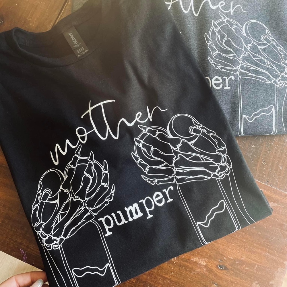 Breastfeeding lactation baby shower gift skeleton hand breastmilk graphic tshirt